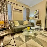 Beautiful 3br 3ba Duplex Parking Location Apartment Boston