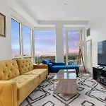 Amazing 2Br 2Ba Unit By The Lake