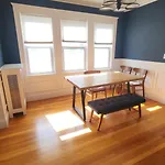 Ultra Convenient Spacious 3 Bedroom Boston Condo