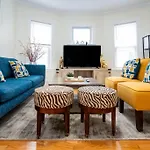14b-newly Renovated, Uniquely Decorated *