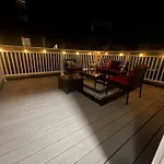14b-newly Renovated, Uniquely Decorated Boston