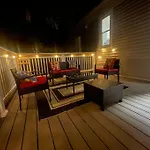 14b-newly Renovated, Uniquely Decorated * Boston