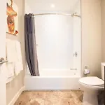 Luxury With Balcony In Seaport Boston
