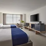Aka Common Hotel