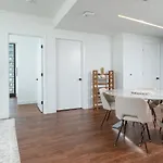 Back-bay 2br Penthouse W Roof And Gym Boston