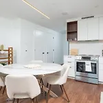 Back-bay 2br Penthouse W Roof And Gym Apartment Boston