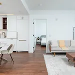 Back-bay 2br Penthouse W Roof And Gym * Boston