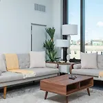 Apartment Back-bay 2br Penthouse W Roof And Gym Boston
