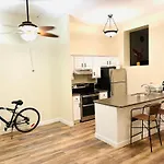 Homestay H & H Boston