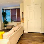 Homestay H & H