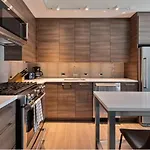 Luxury Apt In Heart Of Back Bay