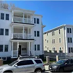 Modern Luxury Steps From Zoo & Golf Course