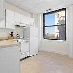 Apartment Furnished In Downtown