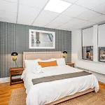 Furnished In Downtown * Boston
