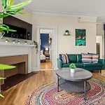 Furnished In Downtown Apartment *