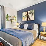 Apartment Furnished In Downtown