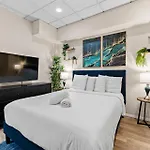 Furnished In Downtown * Boston