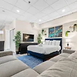Furnished In Downtown Apartment *