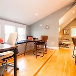 Pristine 1Bed In Savin Hill