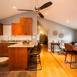 Pristine 1Bed In Savin Hill