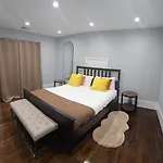 Brand New 4br House 20min Downtown Boston