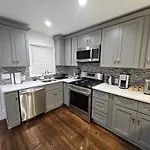 Brand New 4br House 20min Downtown *