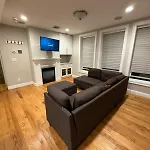 Ultra Convenient Luxury In South With Private Parking Garage