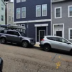 Apartment Ultra Convenient Luxury In South With Private Parking Garage