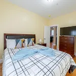 233-1 4br - Cozy Near Mbta Station