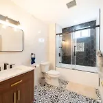 82 - 3br - Stylish Near Mbta