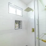 82 - 3br - Stylish Near Mbta Apartment