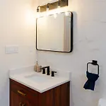 82 - 3br - Stylish Near Mbta Apartment Boston