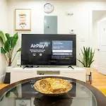 Apartment 80-3 3br - Cozy Near Dorchester Center