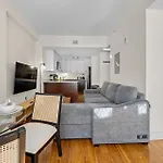 Apartment Furnished In Downtown