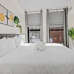 Apartment Furnished In Downtown