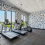 Apartment Luxury Furnished Near Logan Airport