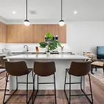 Apartment Luxury Furnished Near Logan Airport