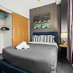 Furnished Loft Style In Southend Apartment