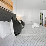 Luxury Furnished Near Logan Airport