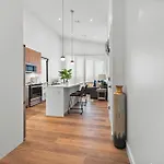 Apartment Luxury Furnished Near Logan Airport *