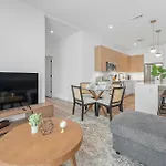 Luxury Furnished Near Logan Airport Apartment *