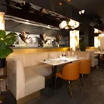 Copley Square Hotel, A Found