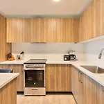 Luxury With Kitchen In Fenway Apartment