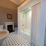 Beacon Hill: The Aldrich House Holiday home