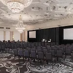 Courtyard By Marriott Downtown Boston