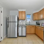 Apartment The Princeton Luxurious - New! - Near Downtown Boston, Airport Boston