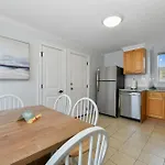 The Princeton Luxurious - New! - Near Downtown Boston, Airport *