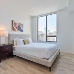 Luxury With Kitchen And Gym Apartment Boston