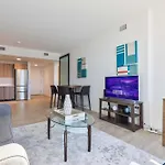 Apartment Luxury With Kitchen And Gym