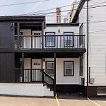 Modern East Boston 2 Bed 2 Bath